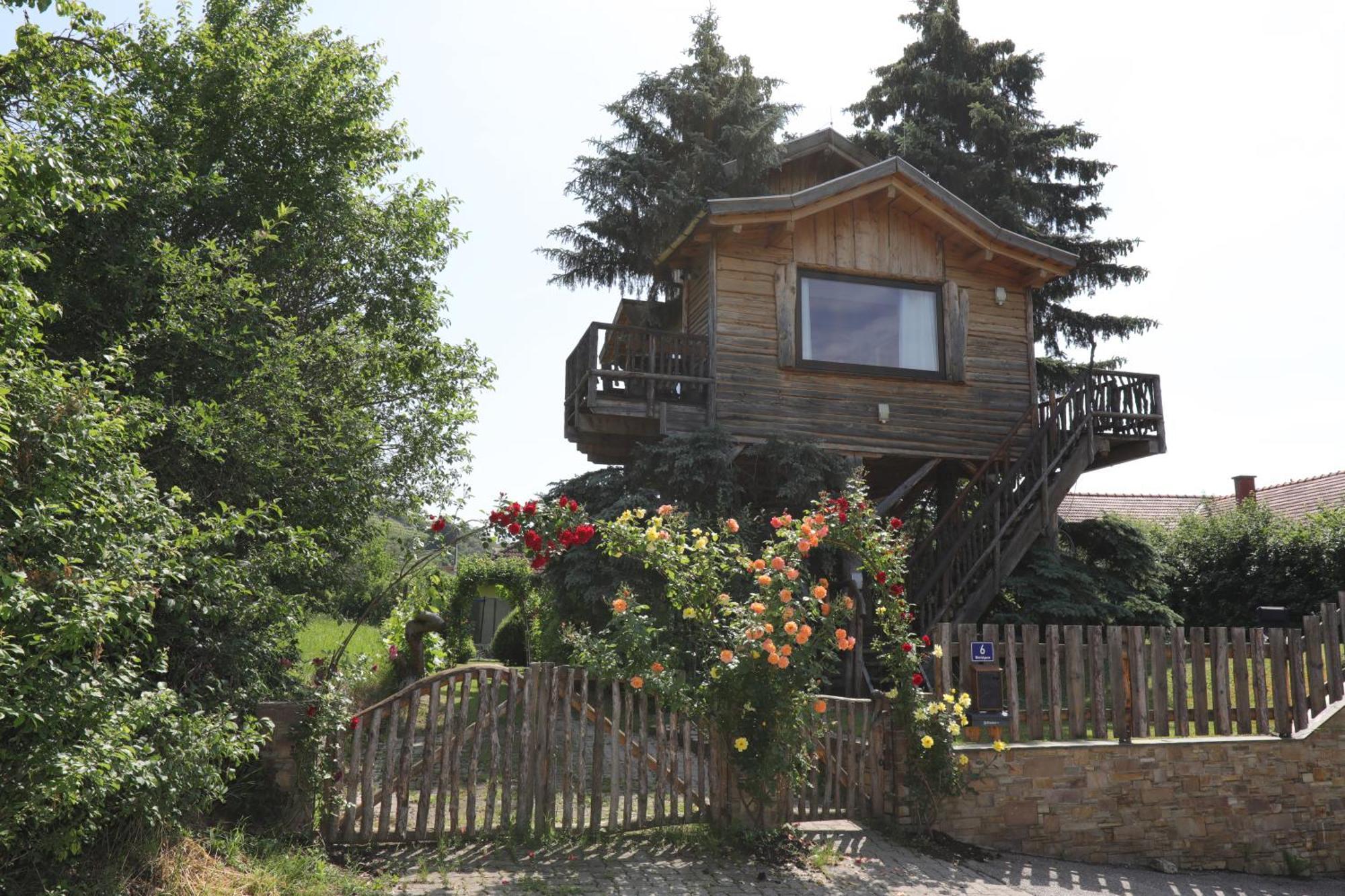 Baumhaus Villa Imbach Exterior photo